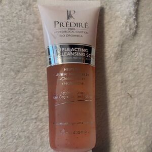 Triple Acting Facial Cleansing Scrub BRAND NEW